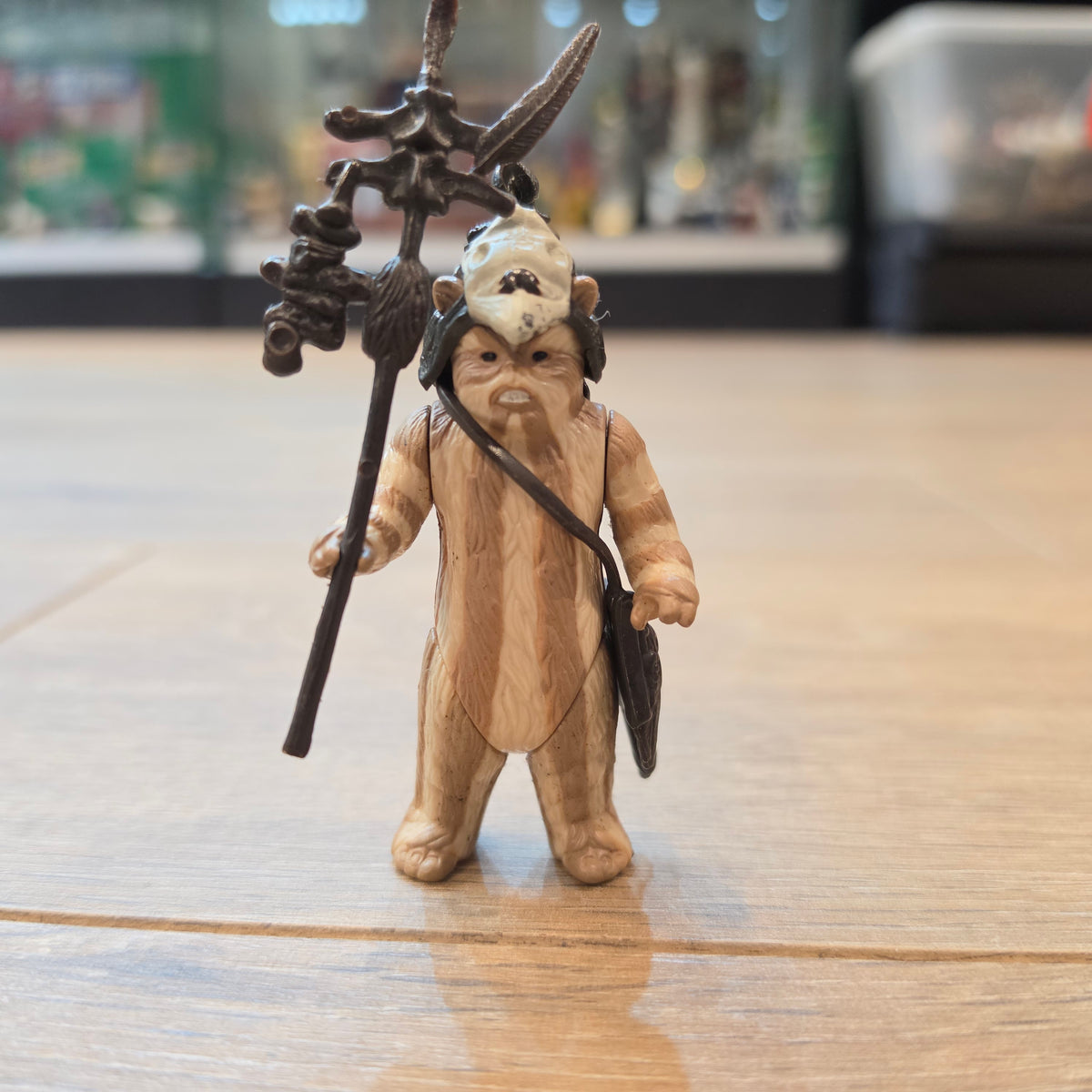 STAR WARS Vintage Action Figure - LOGRAY (Ewok Medicine Man) Original Loose 1980s